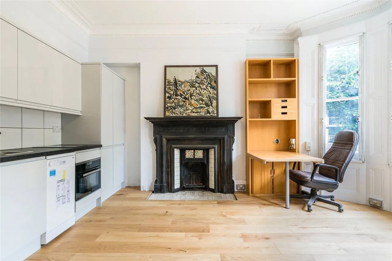 Airlie Gardens, London, W8, photo 6