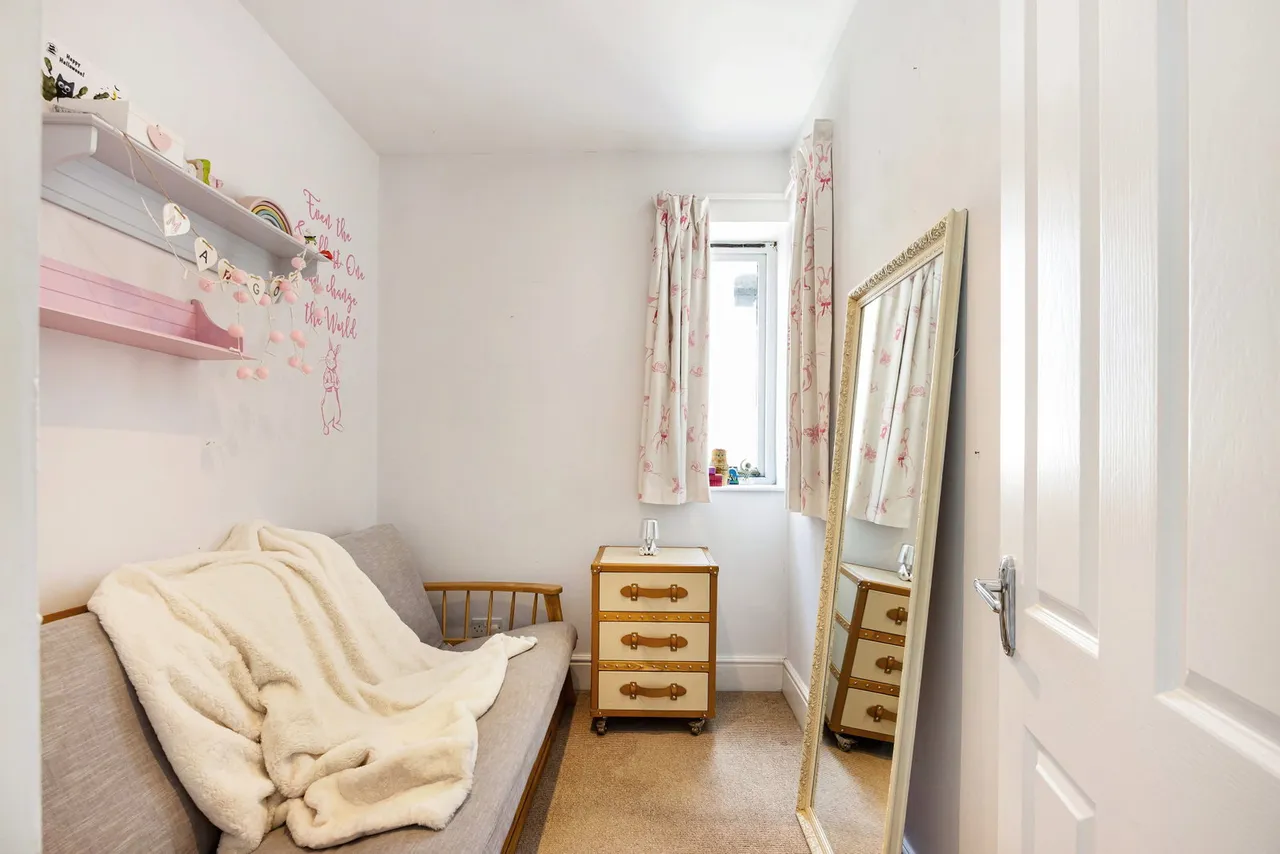 Battledown Approach, Cheltenham, GL52, photo 14