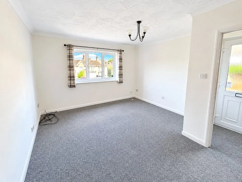Holland Close, Bourne, Lincolnshire, PE10, photo 6