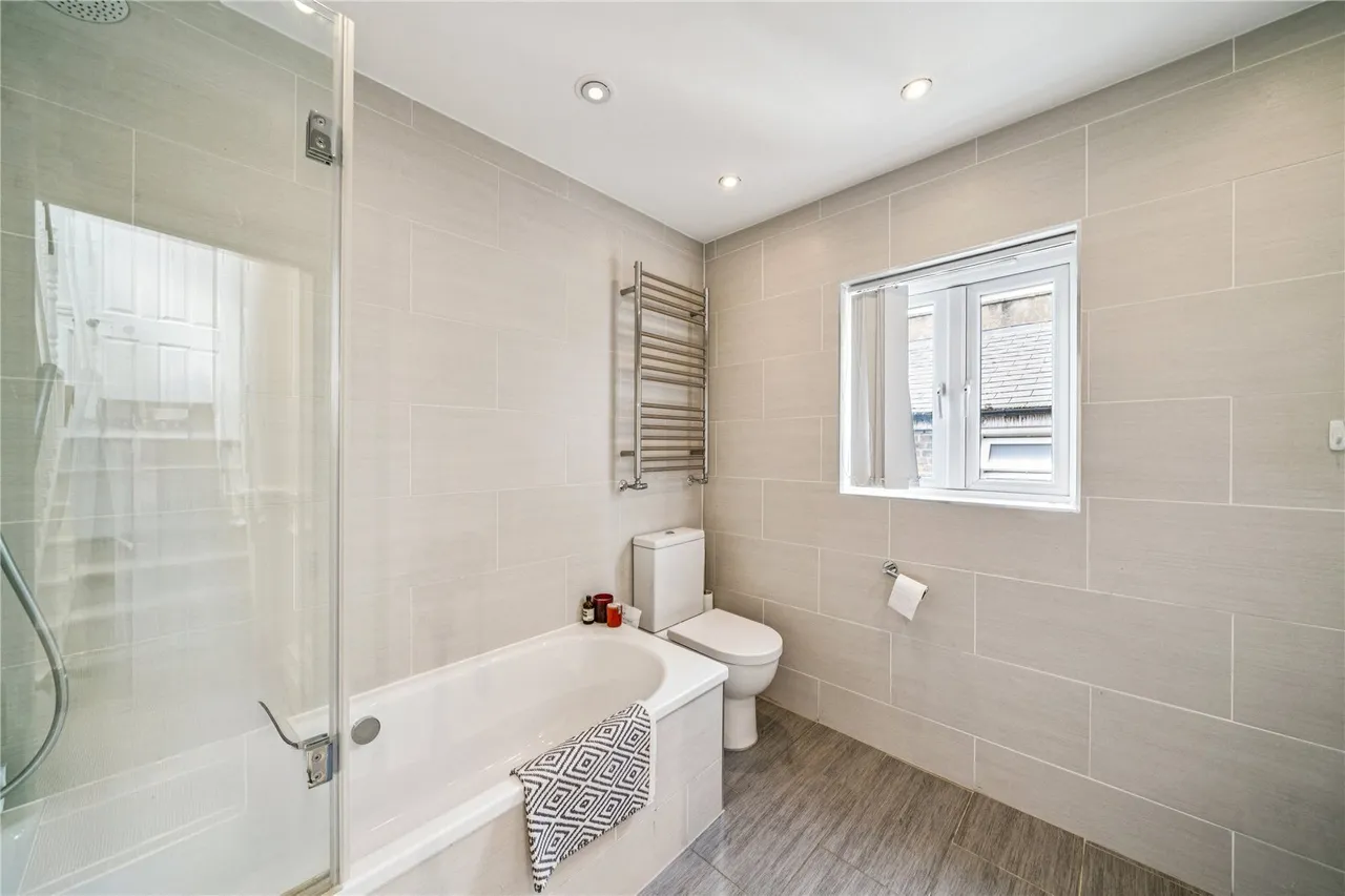 Gayville Road, London, SW11, photo 9