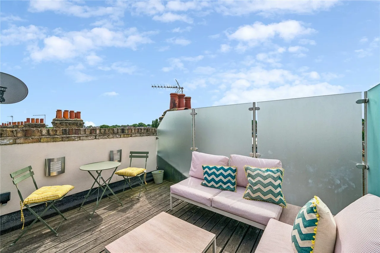Gayville Road, London, SW11, photo 10