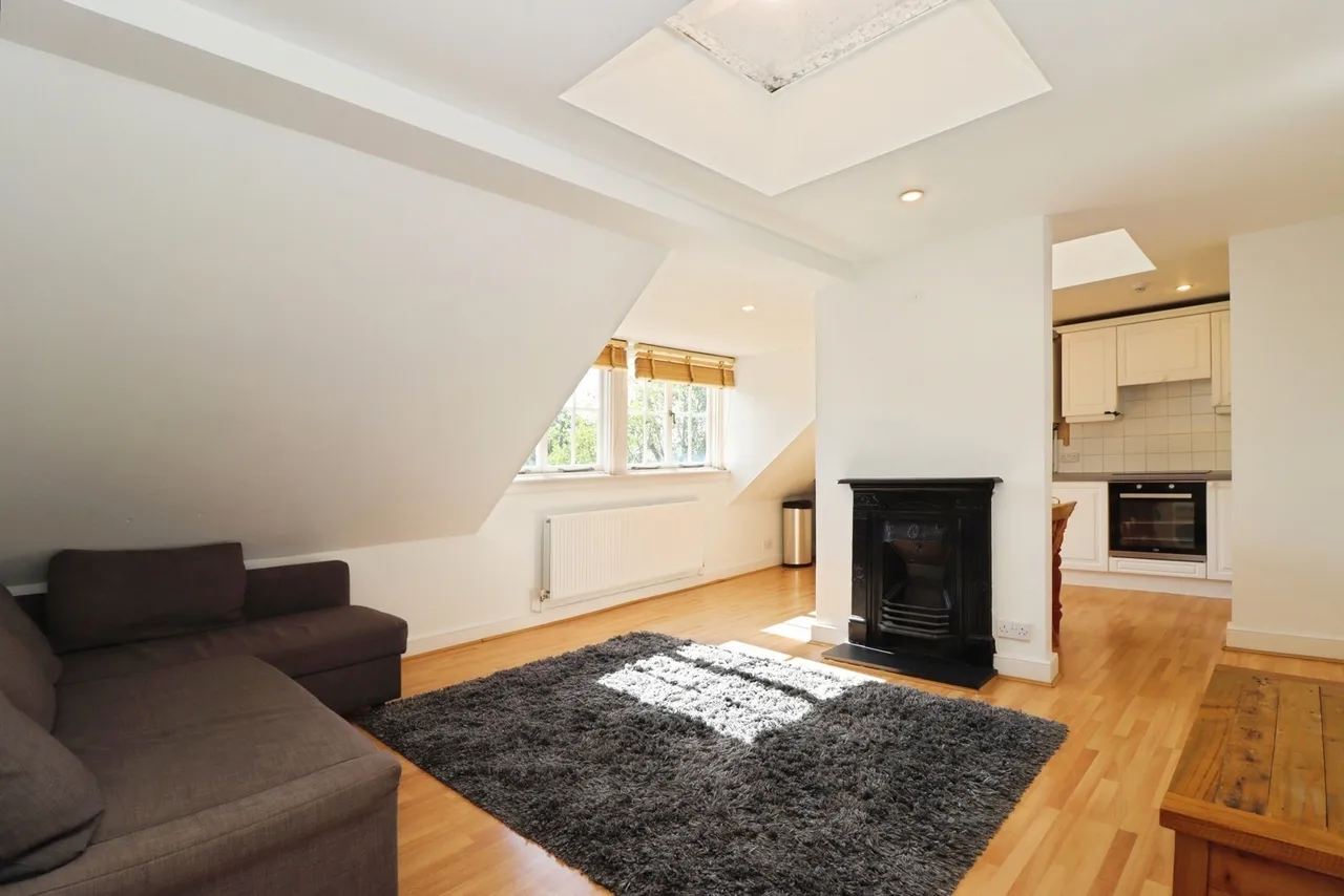 Linden House, Barkleys Hill, Stapleton, Bristol, BS16, photo 5