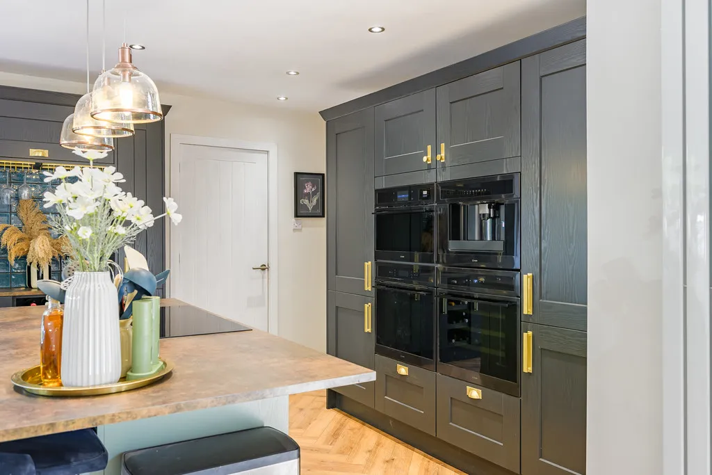 Tower Road, Ashley Heath, photo 11