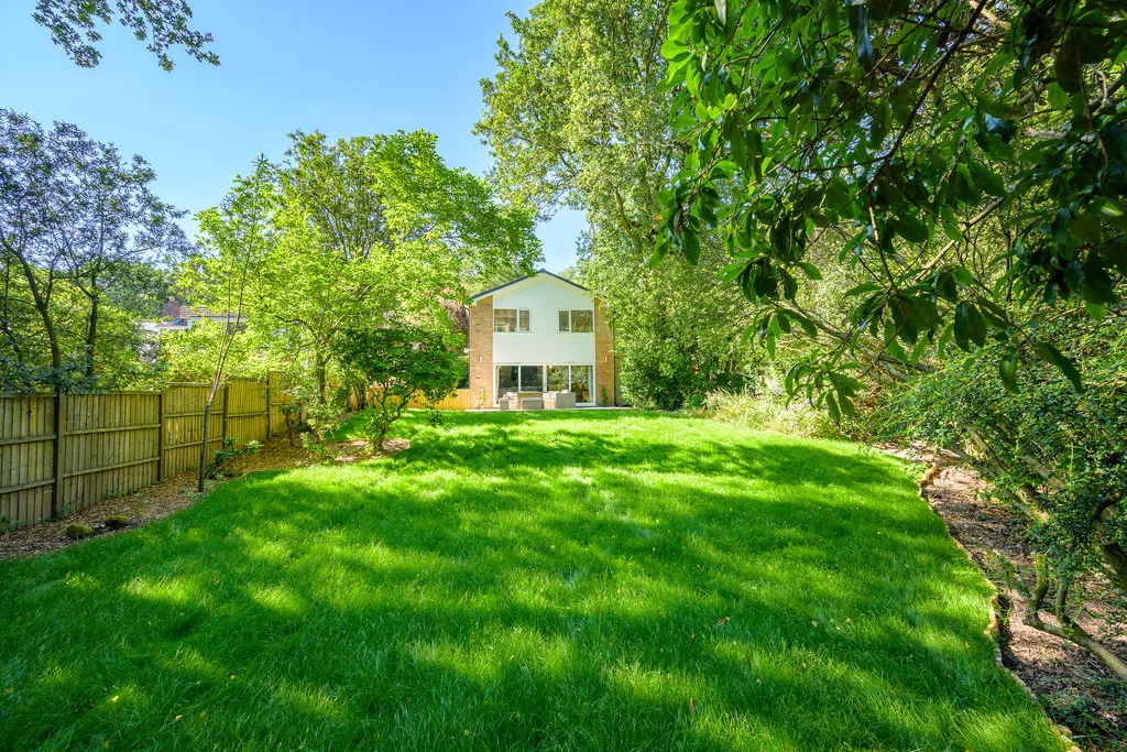 Tower Road, Ashley Heath, photo 25
