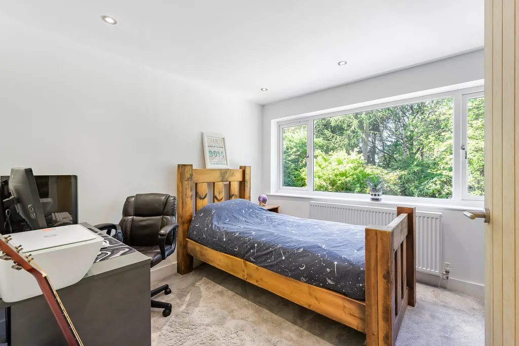 Tower Road, Ashley Heath, photo 17