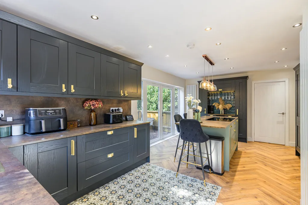 Tower Road, Ashley Heath, photo 9