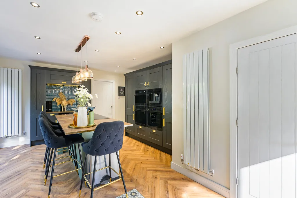 Tower Road, Ashley Heath, photo 12