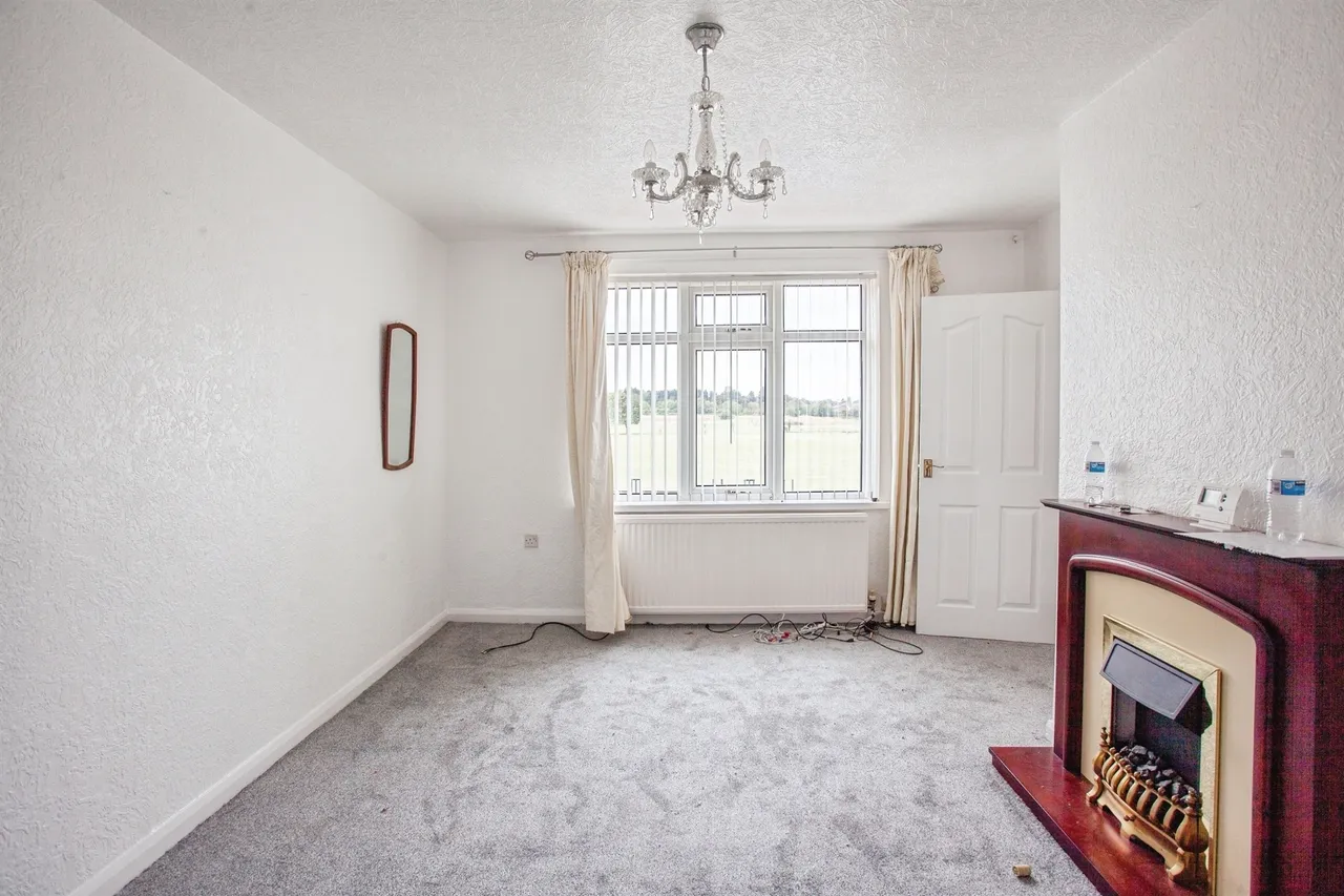 Middle Lane South, Herringthorpe, Rotherham, photo 2