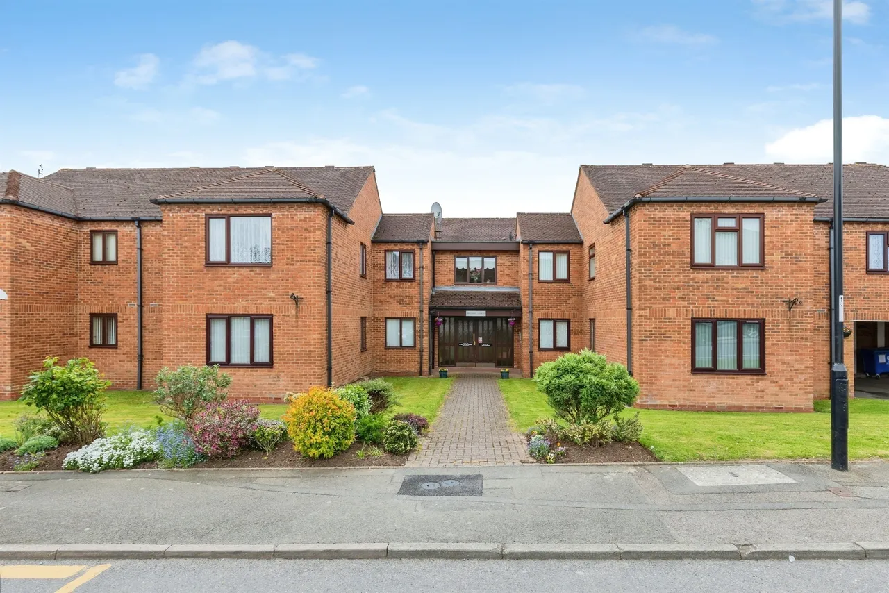 2 bed flat for sale, Brentwood Gardens, Coventry, CV3