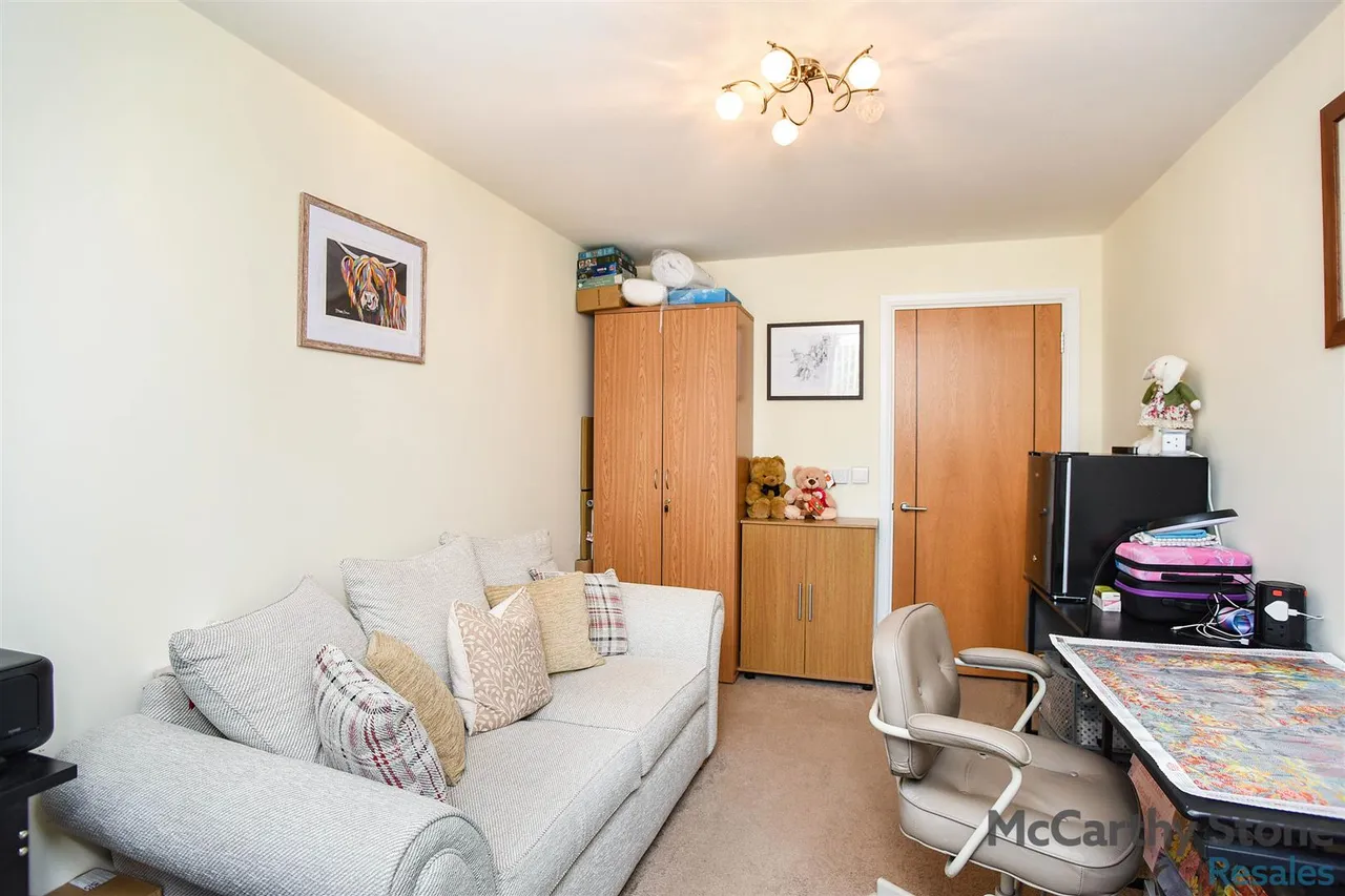 The Oval, Stafford, ST17, photo 12