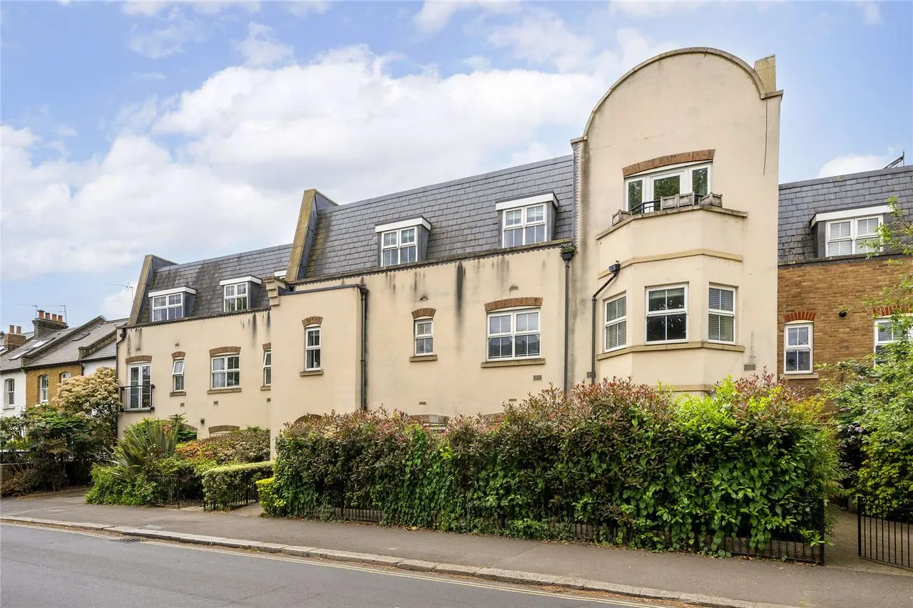 2 bed flat for sale — Acton Lane, London, W4 5HU