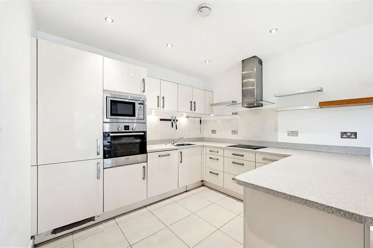 Acton Lane, London, W4 5HU, photo 3