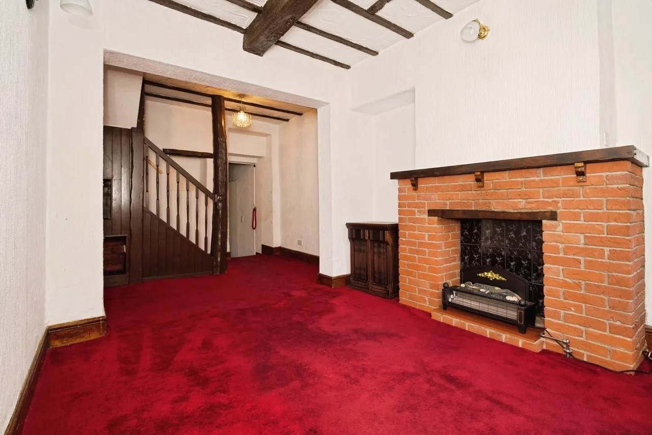 Doncaster Road, Hooton Roberts, Rotherham, South Yorkshire, S65, photo 10