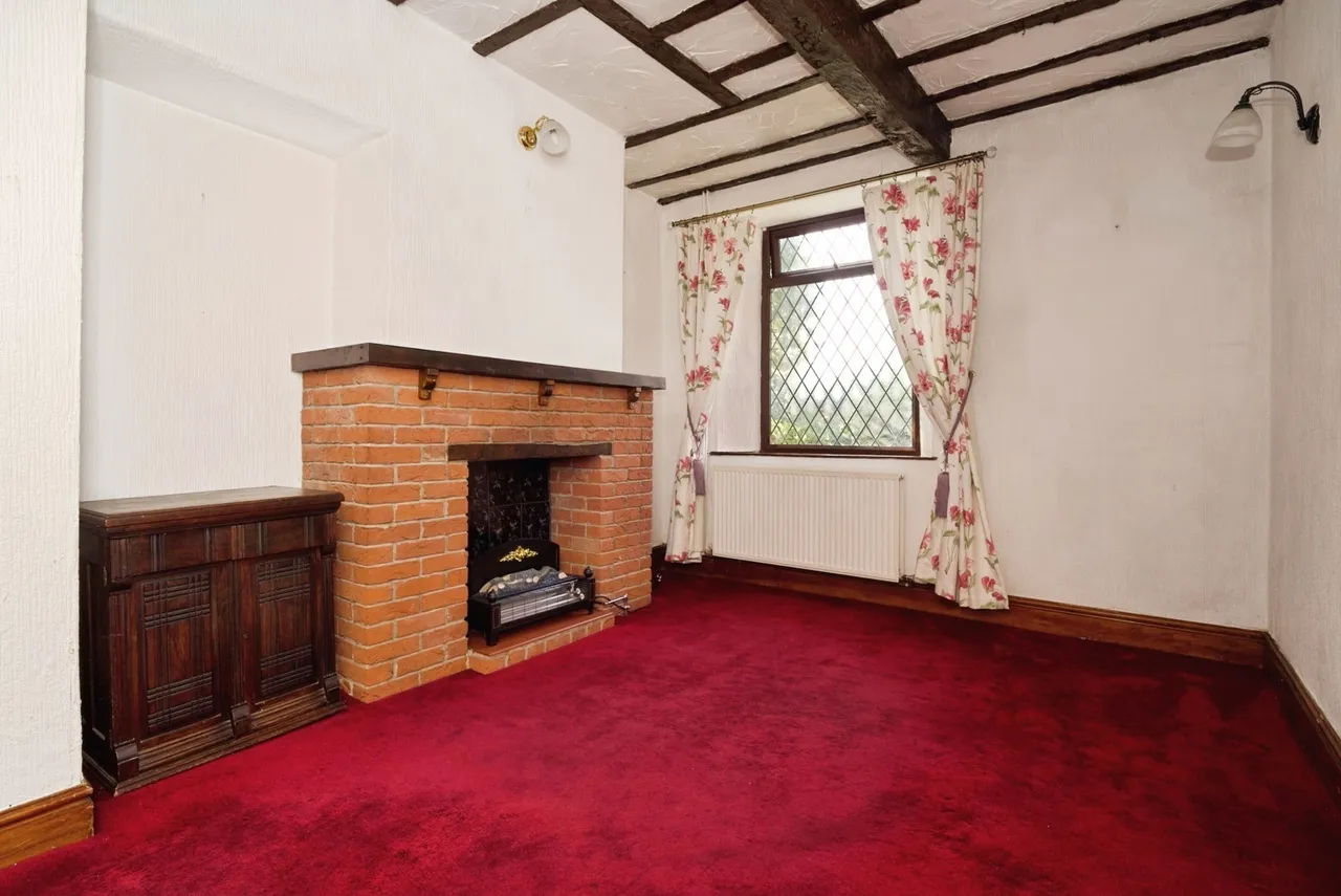 Doncaster Road, Hooton Roberts, Rotherham, South Yorkshire, S65, photo 11