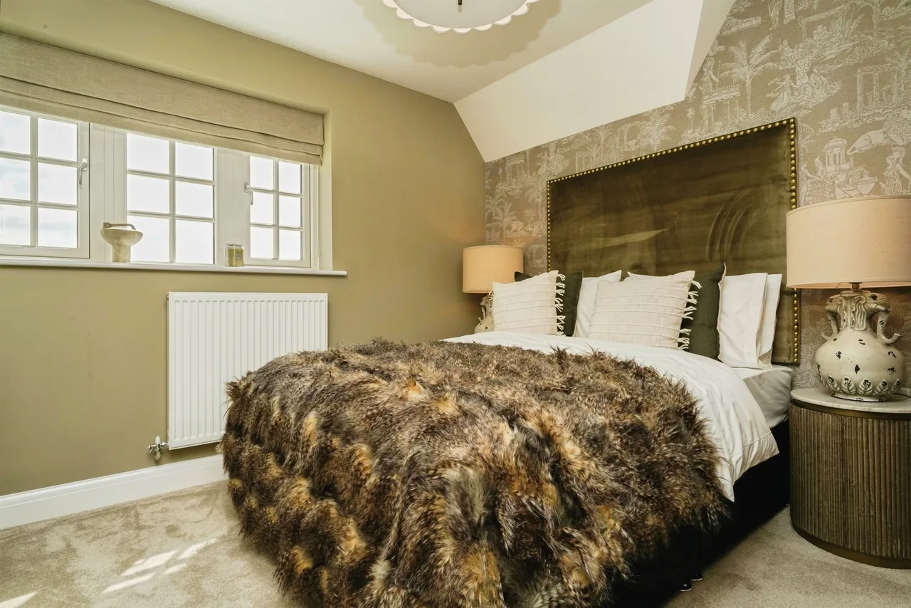 Ampney Meadows, Down Ampney, GL7, photo 15