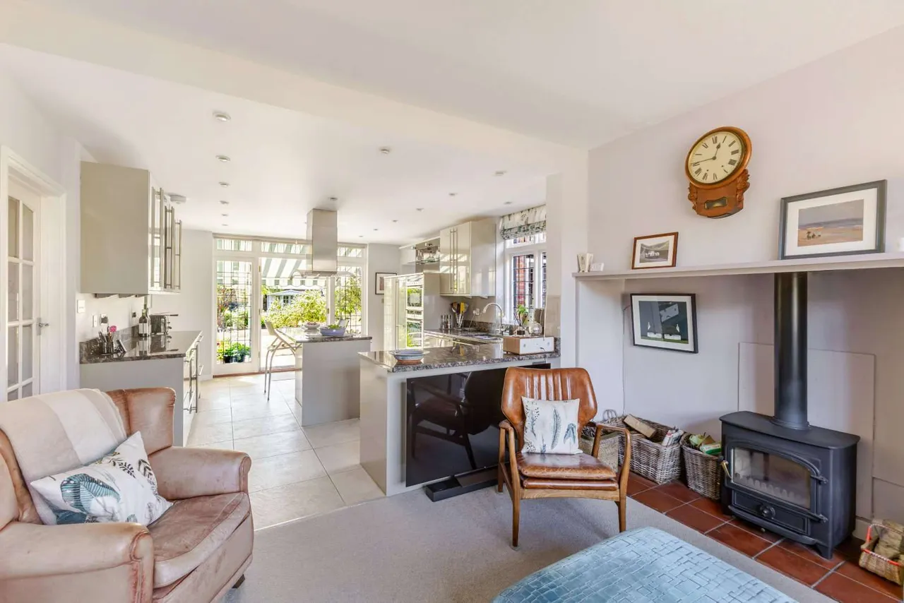 Church Road, Linslade, Leighton Buzzard, Bedfordshire, LU7 2LR, photo 10