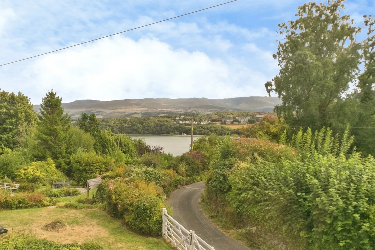 Lon Ty Mawr, Llandegfan, LL59, photo 6