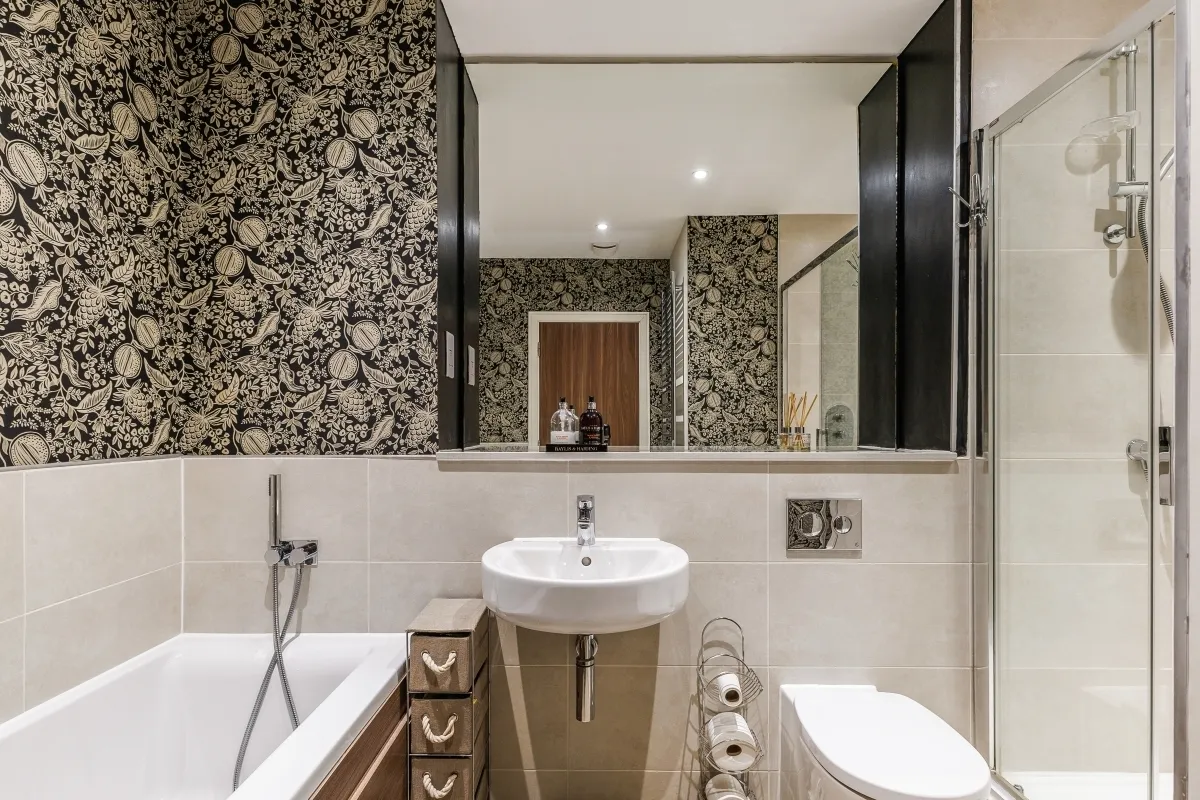 Parsonage Road Horsham RH12, photo 5