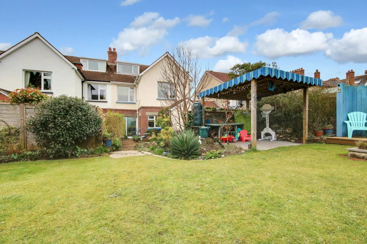 Kingston Avenue, Combe Martin, EX34, photo 23