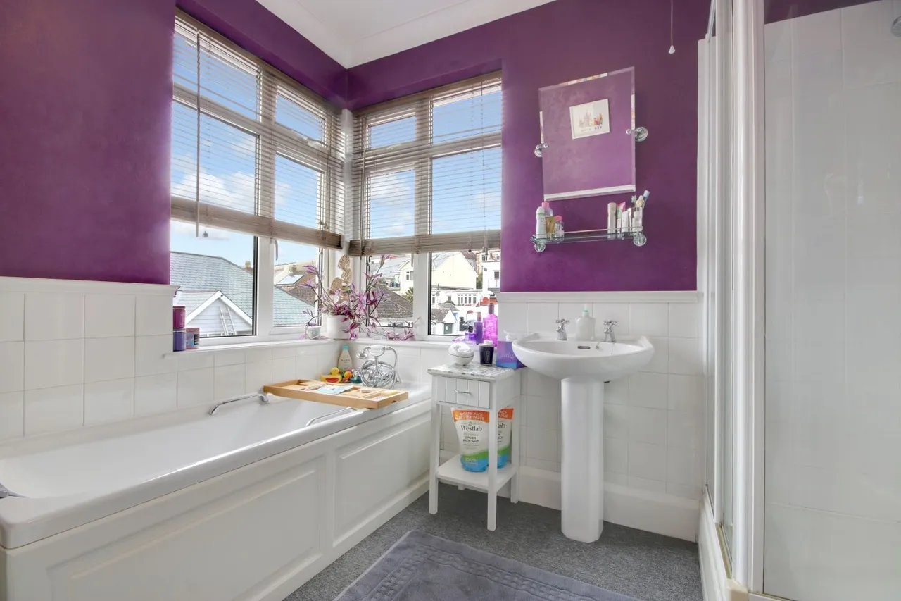 Kingston Avenue, Combe Martin, EX34, photo 13