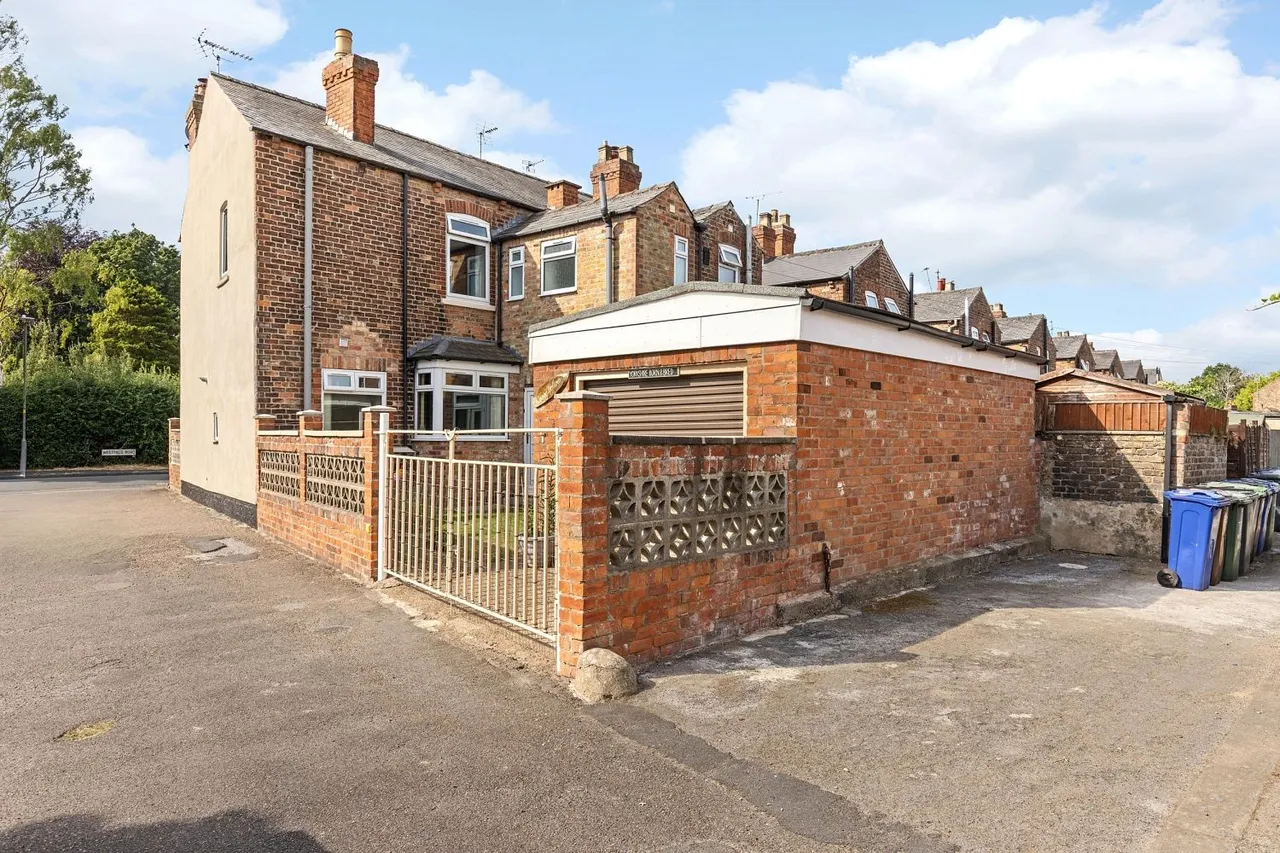 Westfield Road, Selby, YO8, photo 9