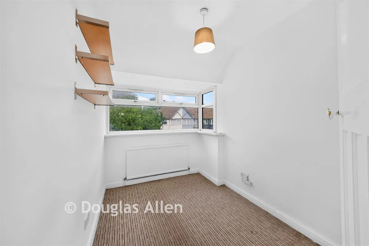 Oval Road North, Dagenham, RM10, photo 6