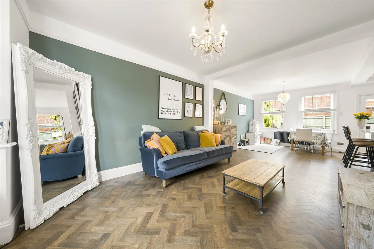 Elmgrove Road, Weybridge, KT13, photo 4