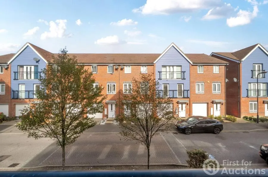 Chadwick Road, Langley, SL3, photo 13