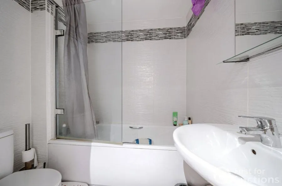 Chadwick Road, Langley, SL3, photo 11