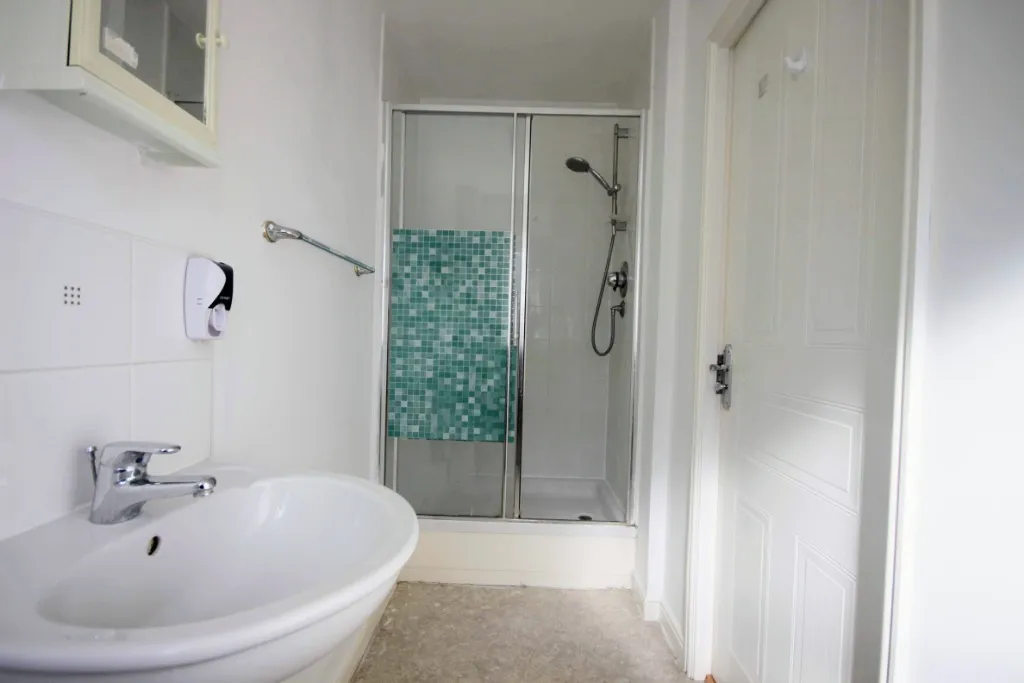 Harescombe Drive, GRH (Gloucestershire Royal Hospital), Gloucester, GL1, photo 6