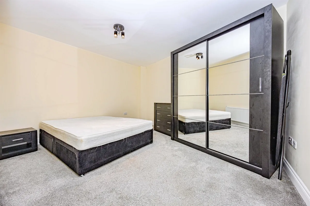 Catsbrook Road, Luton, LU3, photo 10