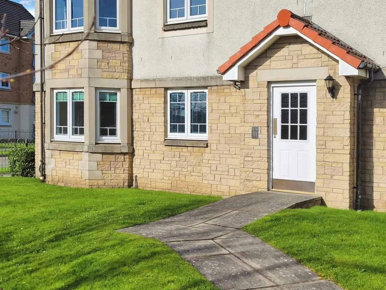 Owen Stone Street , Bathgate, photo 10