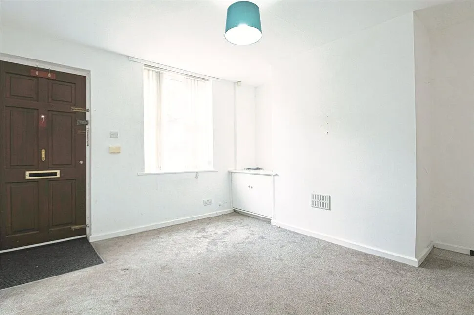 Haughton Green Road, Denton, M34, photo 2