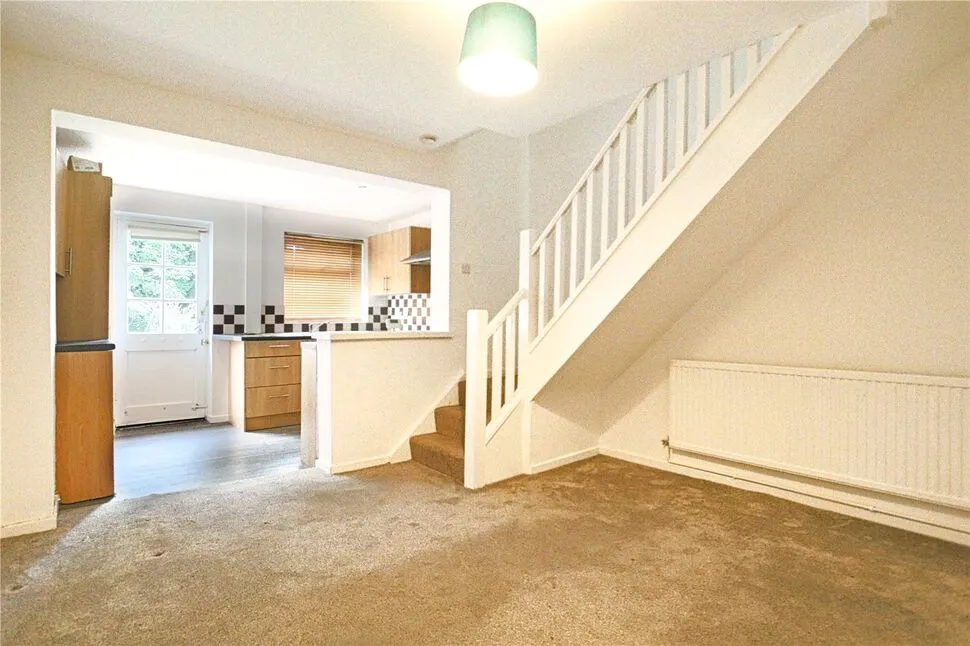 Haughton Green Road, Denton, M34, photo 4