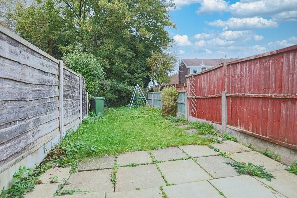 Haughton Green Road, Denton, M34, photo 7