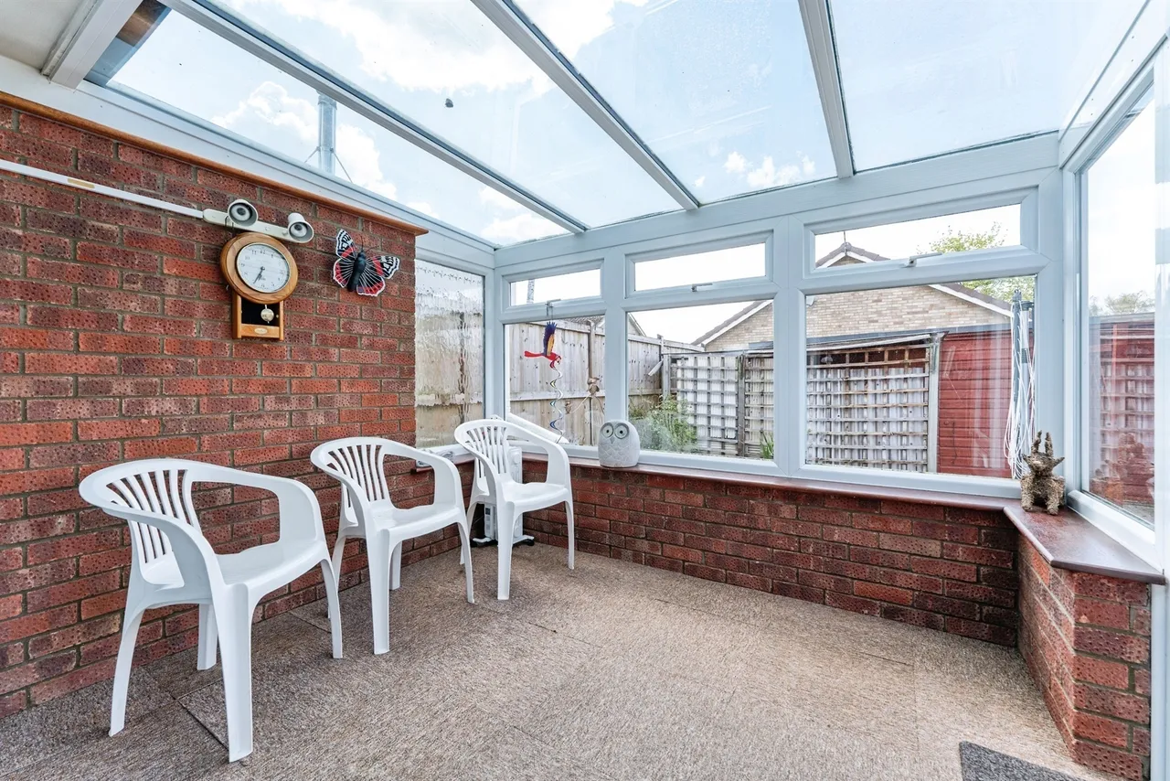 Laurel Close, Red Lodge, Bury St. Edmunds, photo 11