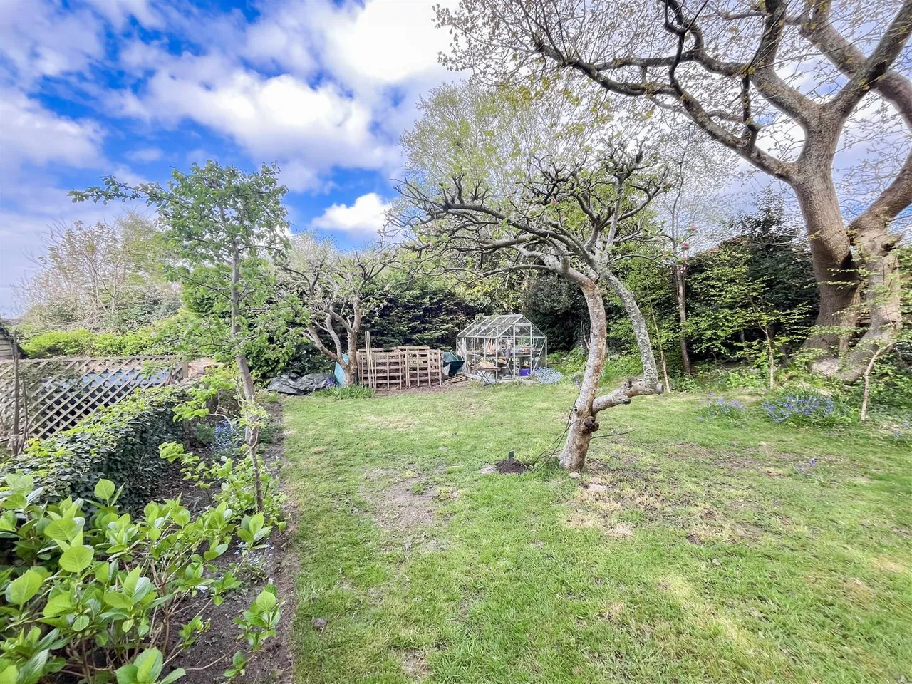 Battle Road, Punnetts Town, Heathfield, TN21 9DR, photo 19