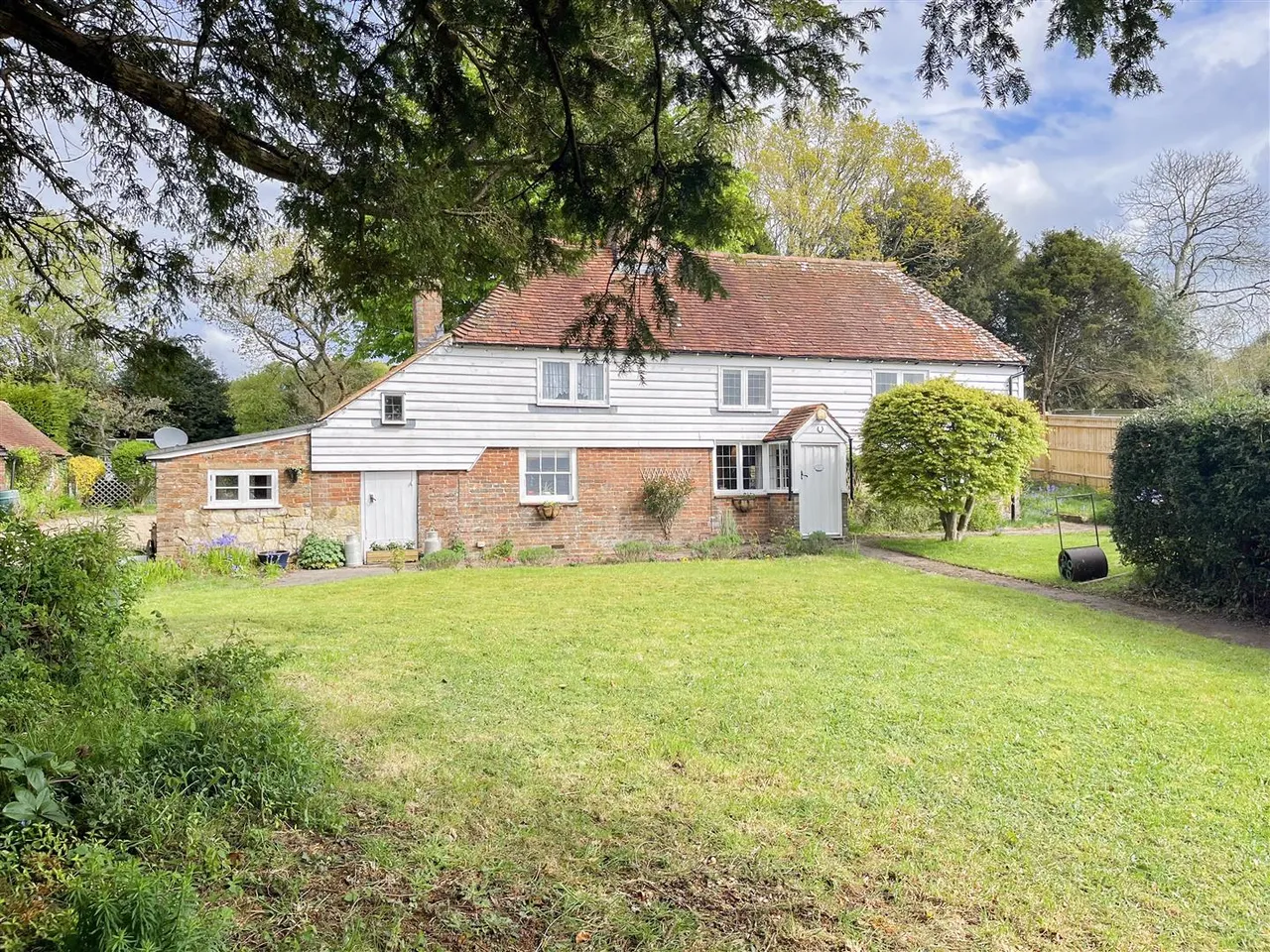 Battle Road, Punnetts Town, Heathfield, TN21 9DR, photo 2