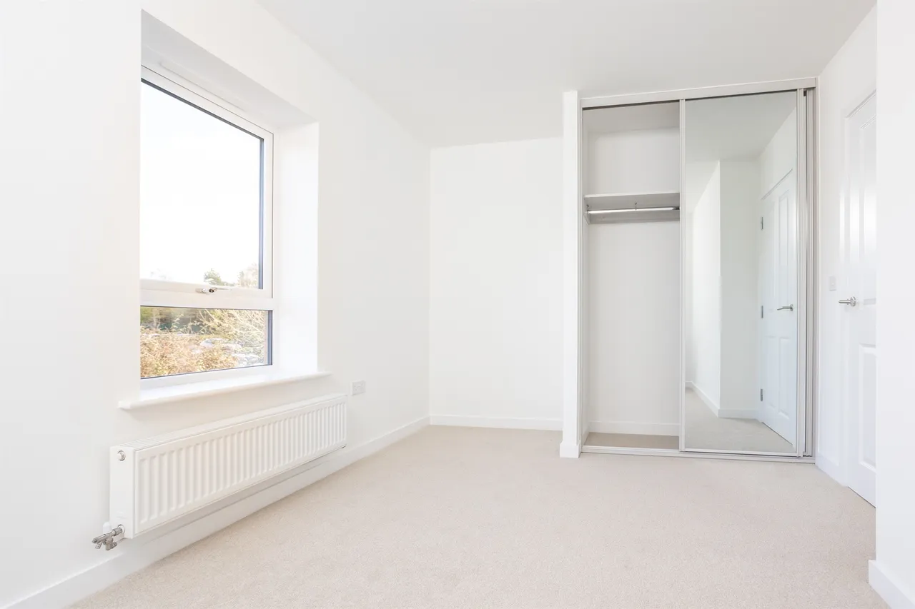 Ghyllgrove Close, Basildon, SS14, photo 5