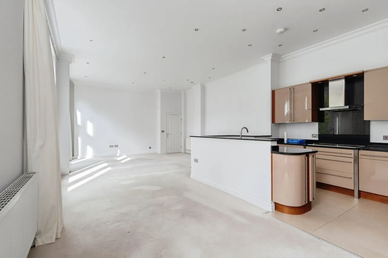Dundreggan Gardens, Didsbury, M20, photo 5