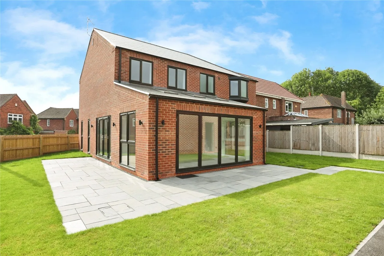 4 bed house for sale, Inholms Gardens, Flintham, NG23