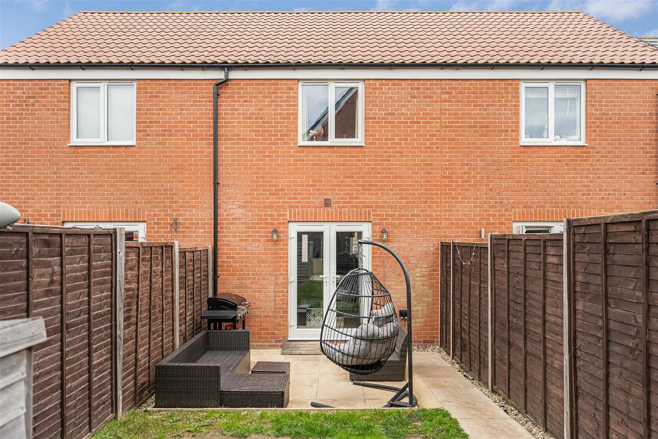 Orbell Avenue, Little Wratting, CB9, photo 16