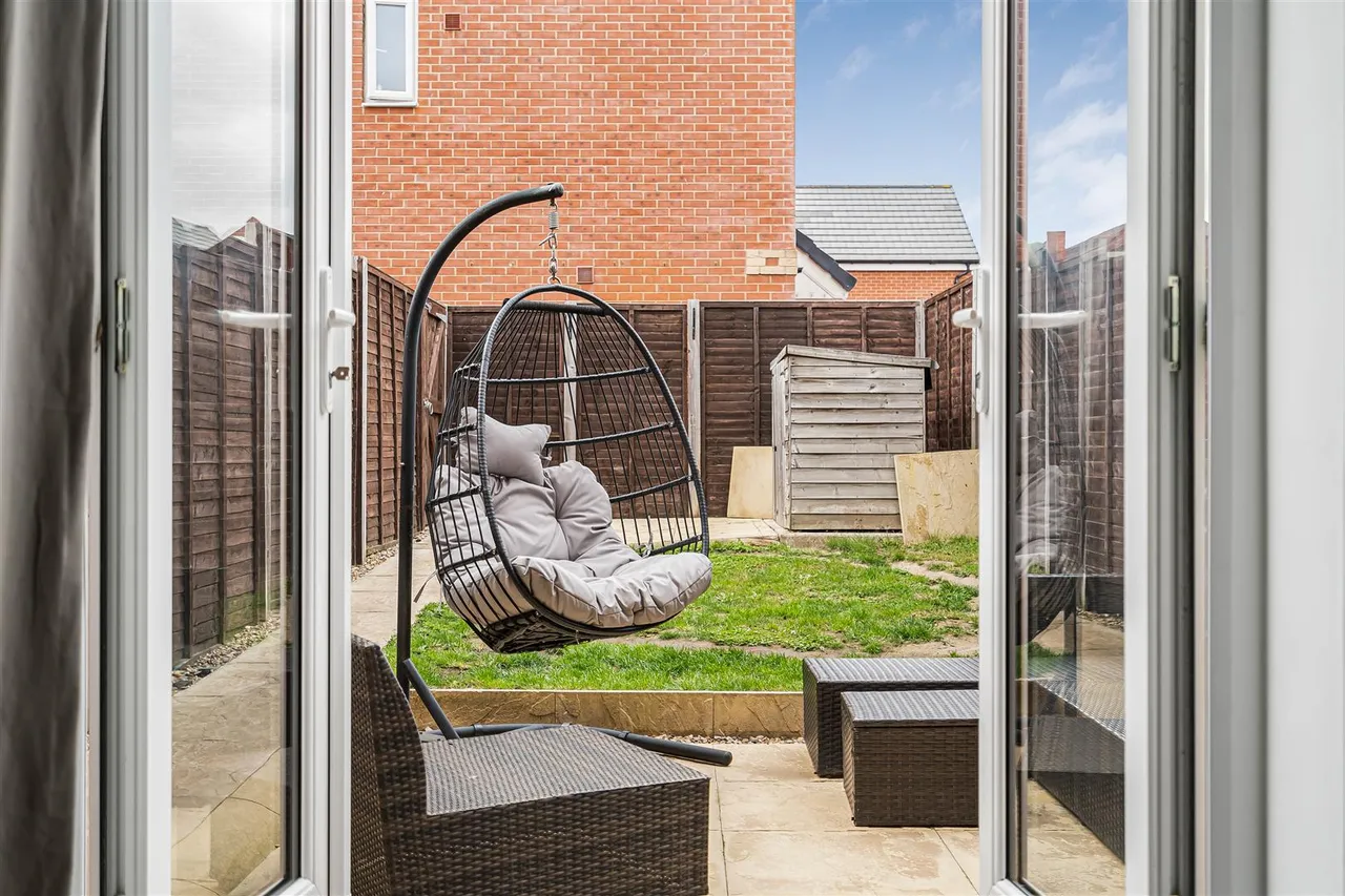 Orbell Avenue, Little Wratting, CB9, photo 18