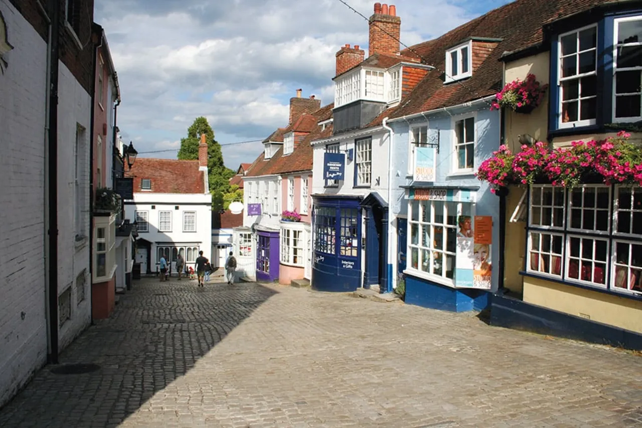 Grosvenor Mews, Lymington, SO41, photo 13
