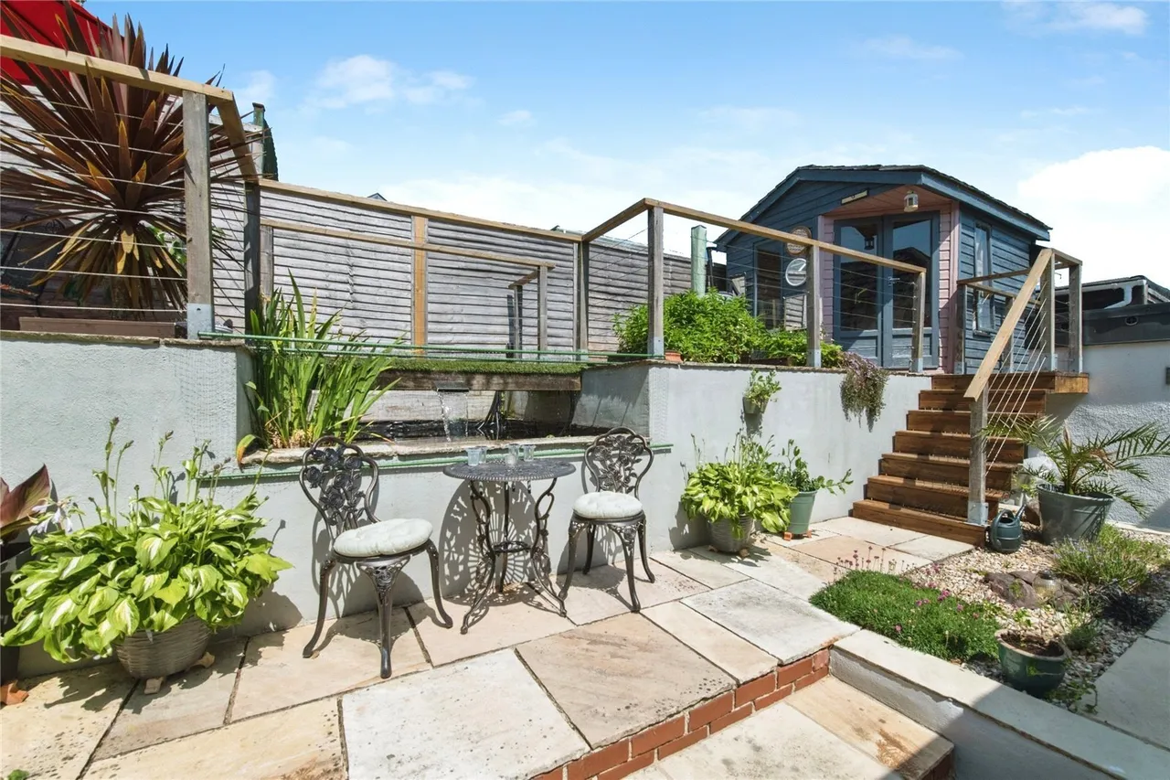 Charter Close, Tiverton, EX16, photo 8