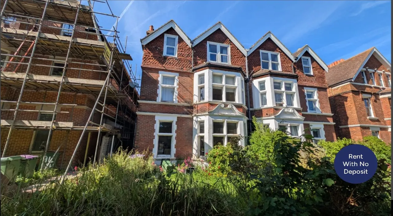 2 bed flat to rent, Bouverie Road West, Folkestone, CT20