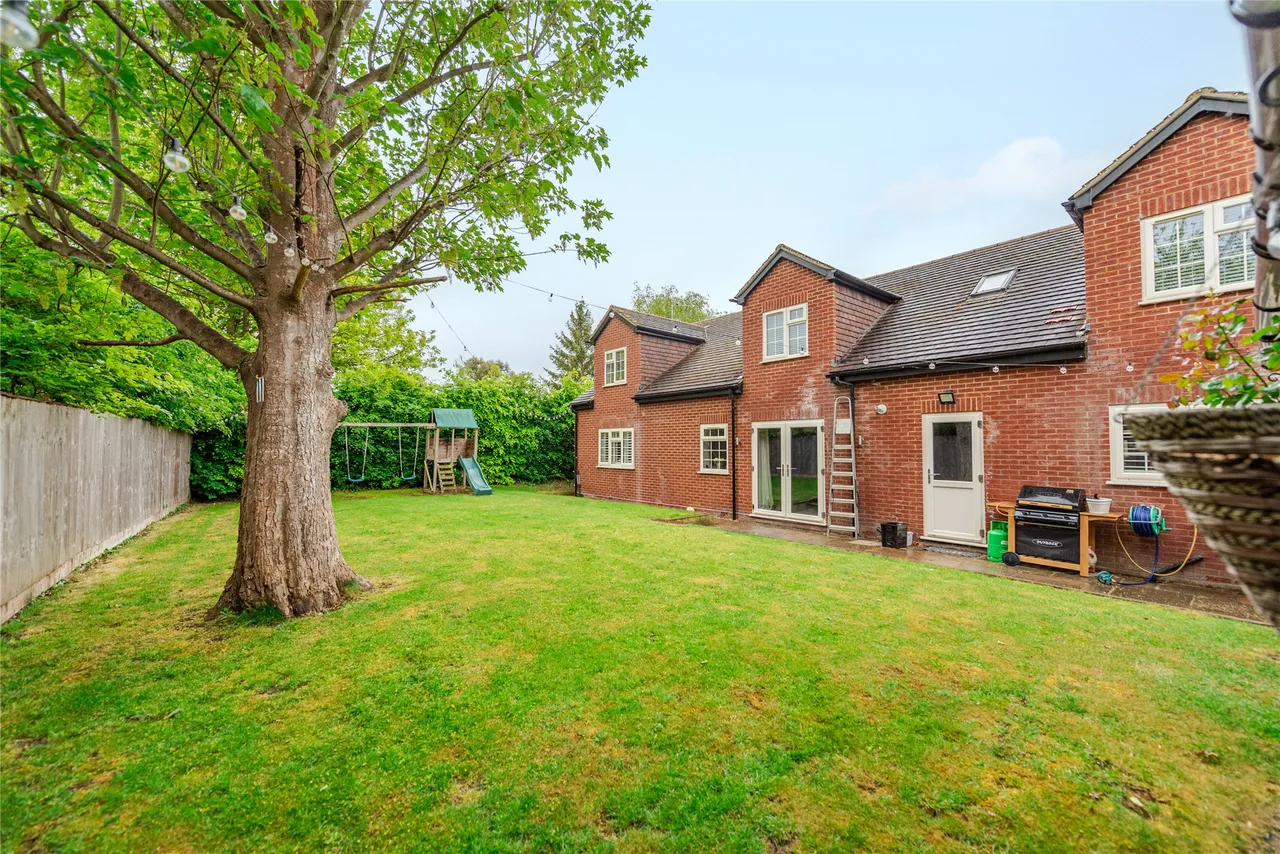 Green End Street, Aston Clinton, HP22, photo 17