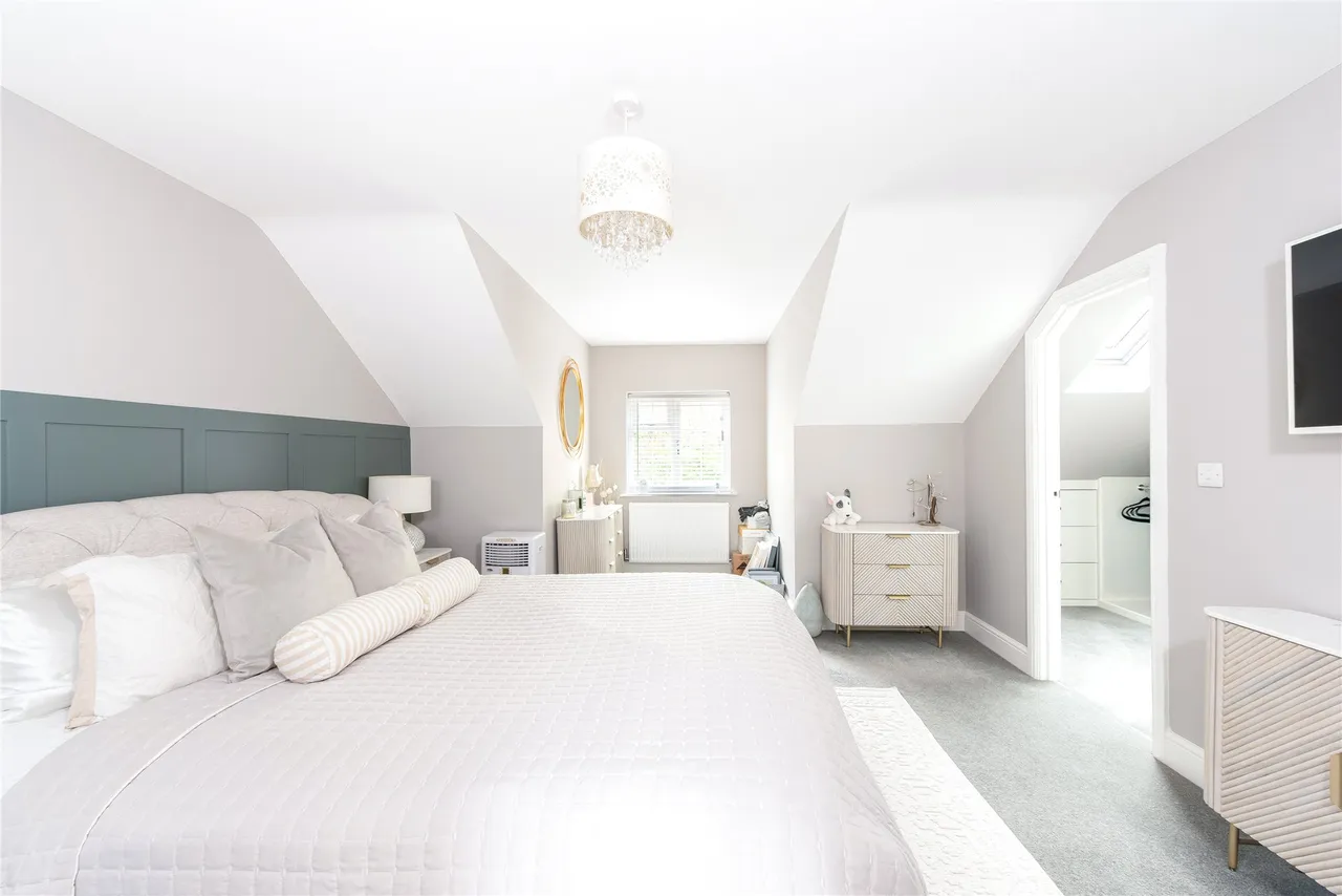 Green End Street, Aston Clinton, HP22, photo 10