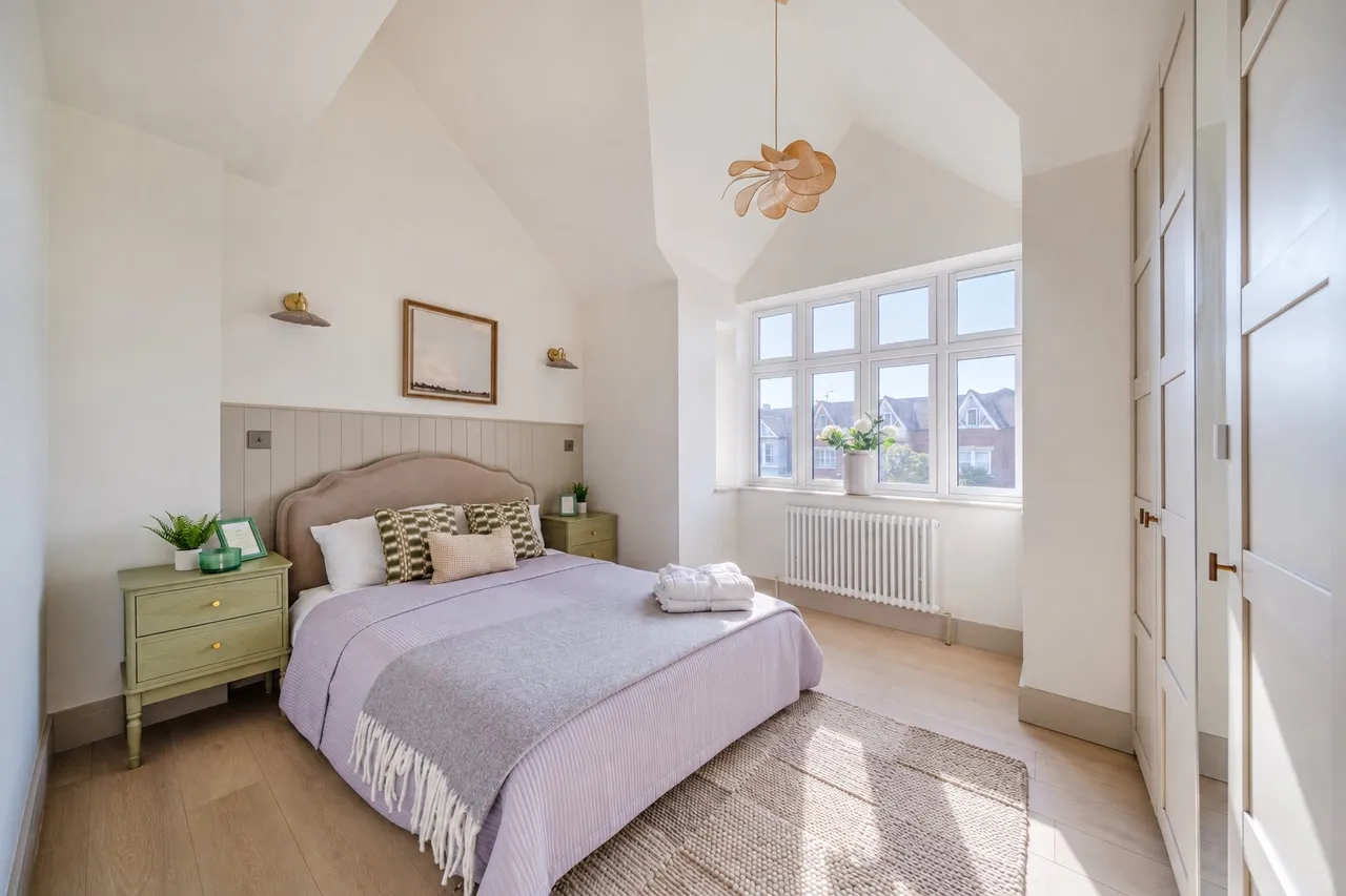 Granville Road, Southfields, SW18, photo 2