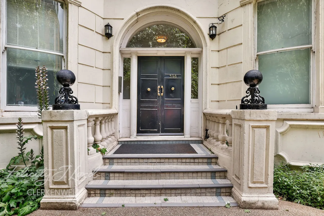 2 bed flat for sale, City Road, London